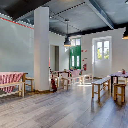 Hostellicious-2
